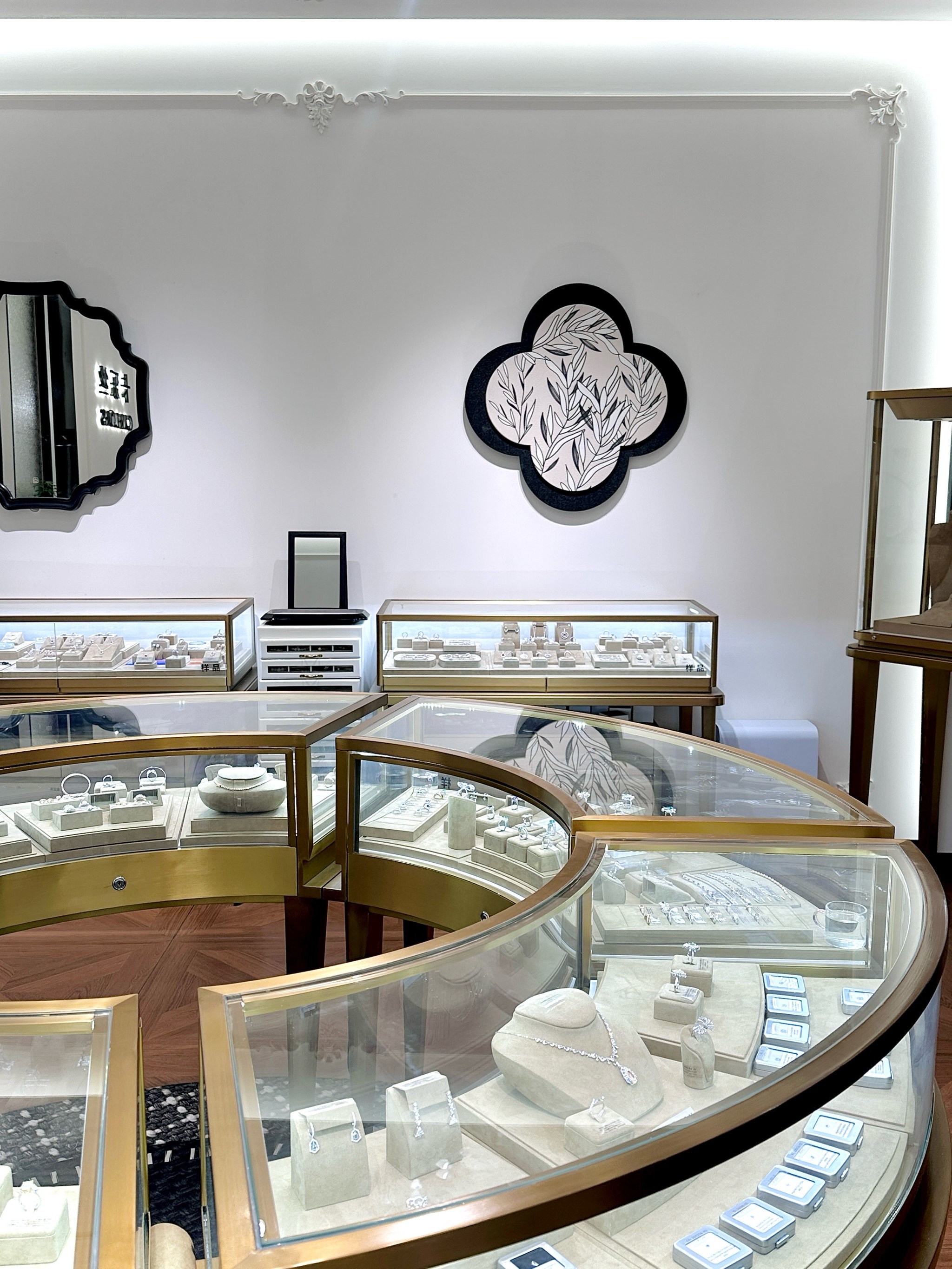 贵金属鉴定中心(贵金属鉴定中心几天到账)